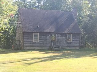 2535 Wallum Lake Rd, Pascoag, RI 02859