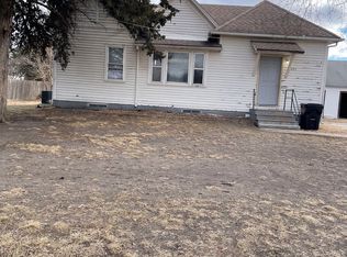 1222 Roxie St, Fremont, NE 68025