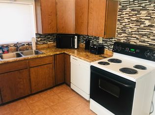 916 John St SE, Albuquerque, NM 87102