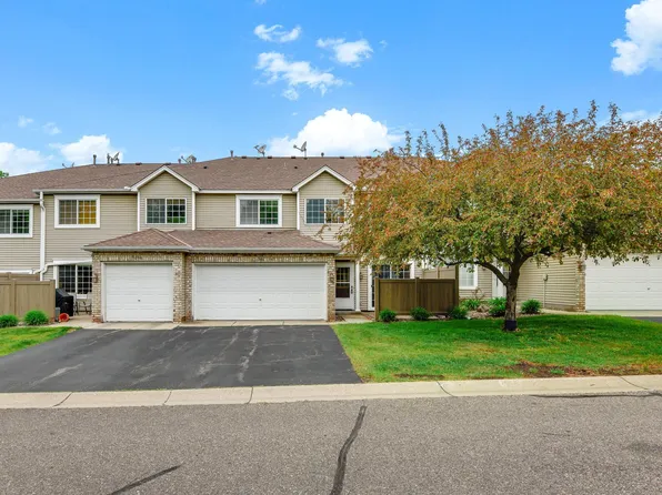11256 Providence Ln, Eden Prairie, MN 55344