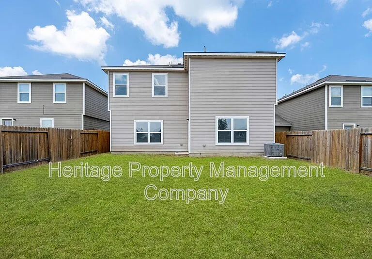 11038 Chatham Ct — Photo 22