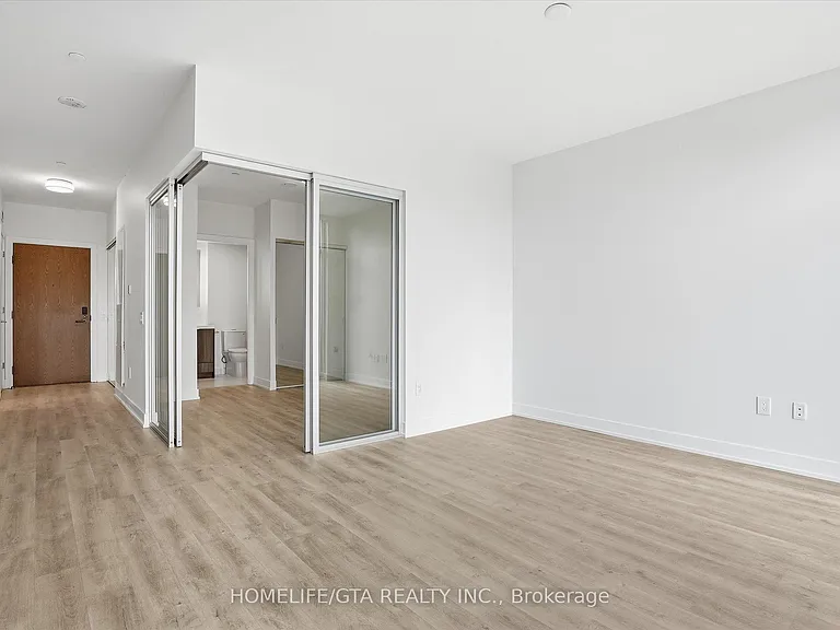 30 Inn On The Park Dr #206 — Photo 12