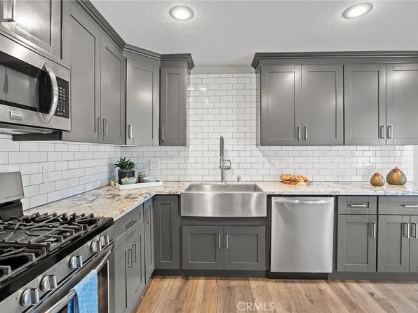 1029 Lakeview Ter, Azusa, CA 91702