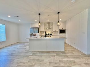 5821 Chelsea Cir #151, Sarasota, FL 34233