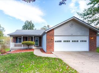 312 Sandstone Dr, Frankfort, KY 40601