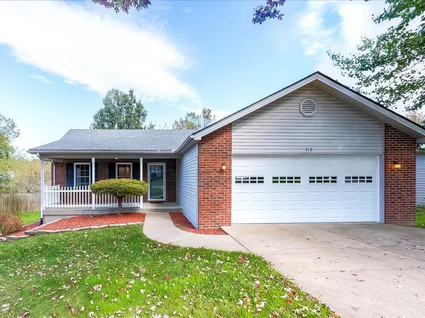 312 Sandstone Dr, Frankfort, KY 40601