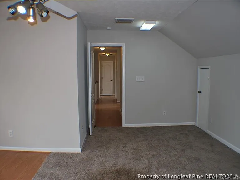 845 Log Cabin Rd — Photo 16