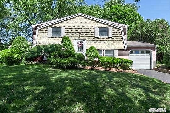 2nd image of 3 Ivy League Ln