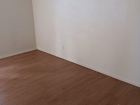 3rd image of 117 Naomi Ln #2