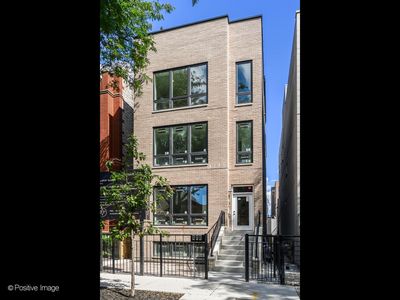 867 N Marshfield Ave #1, Chicago, IL, 60622