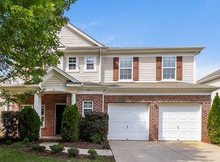 114 Farmers Folly Dr, Huntersville, NC 28117