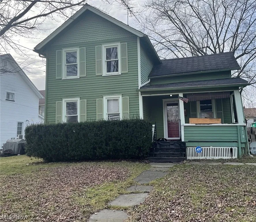 518 Tod Ave SW photo 1
