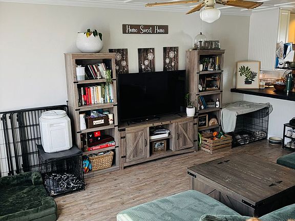 2nd image of 301 S Lipona Rd APT 22