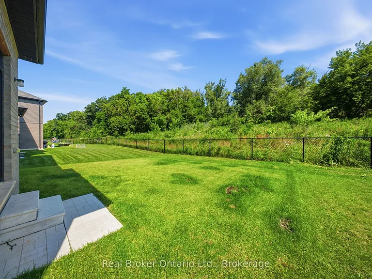 67 Macklin St — Photo 47