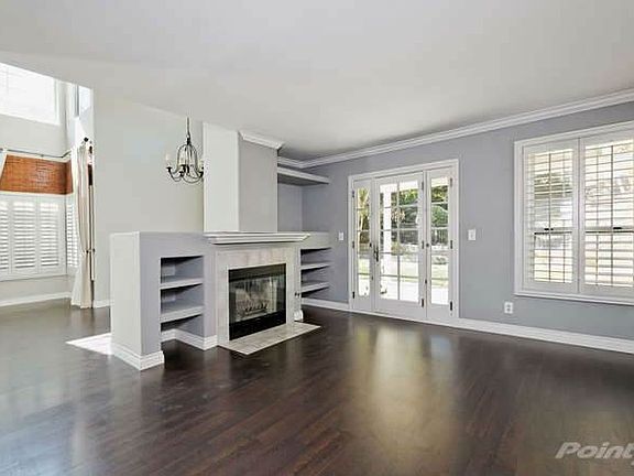 1159 Corto St Simi Valley CA-small-005-Family Room-666x444-72dpi