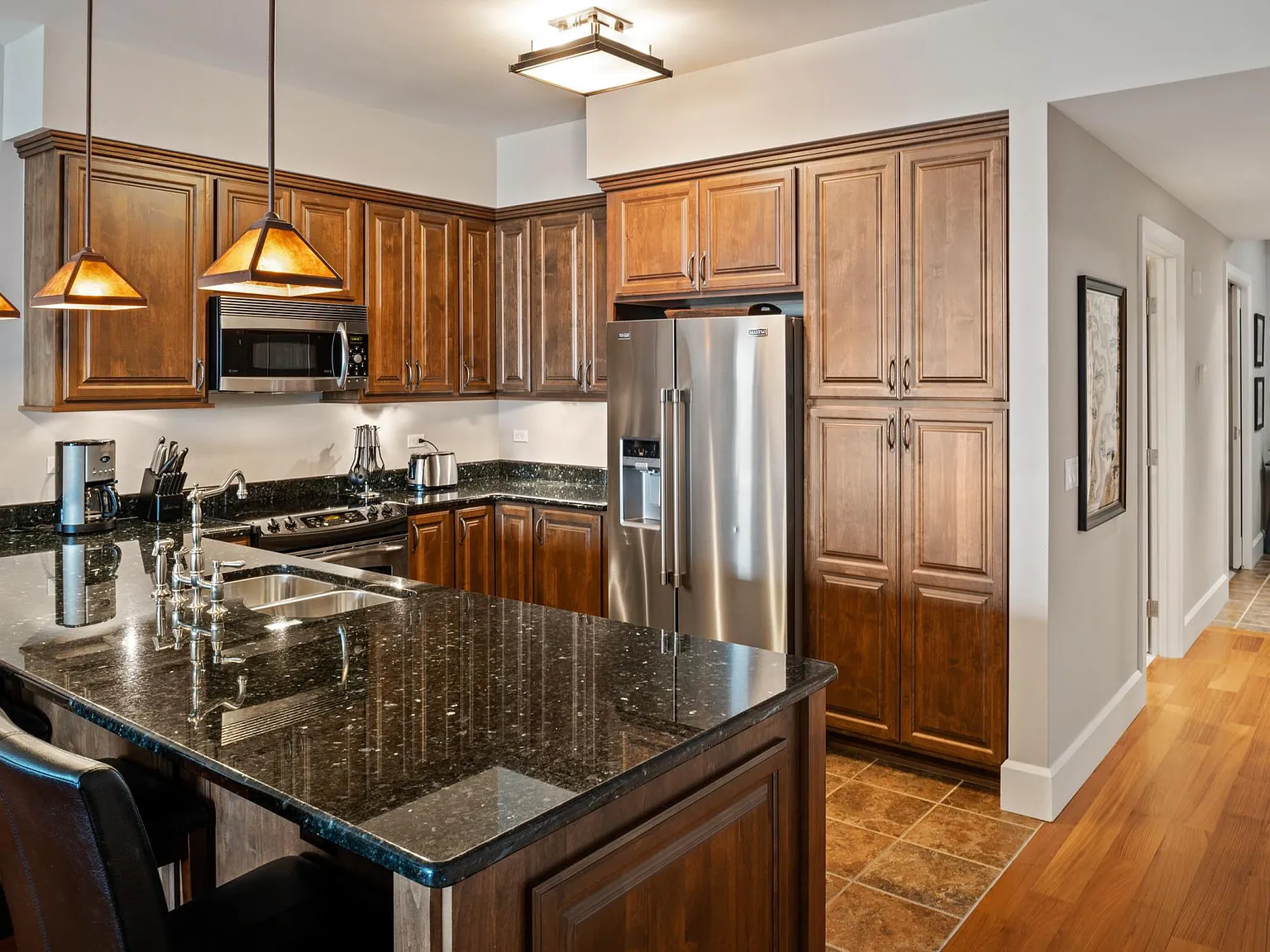 3 bed, 1424 sqft, $3,000 — Photo 3