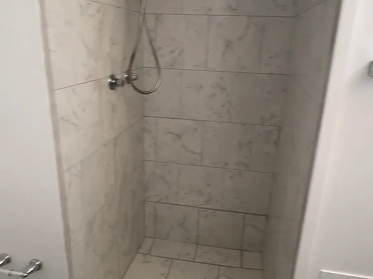 En Suite Shower