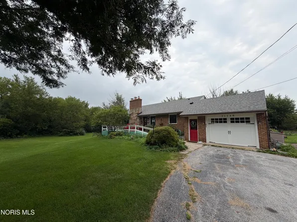 31140 N Fostoria Rd, Curtice, OH 43412