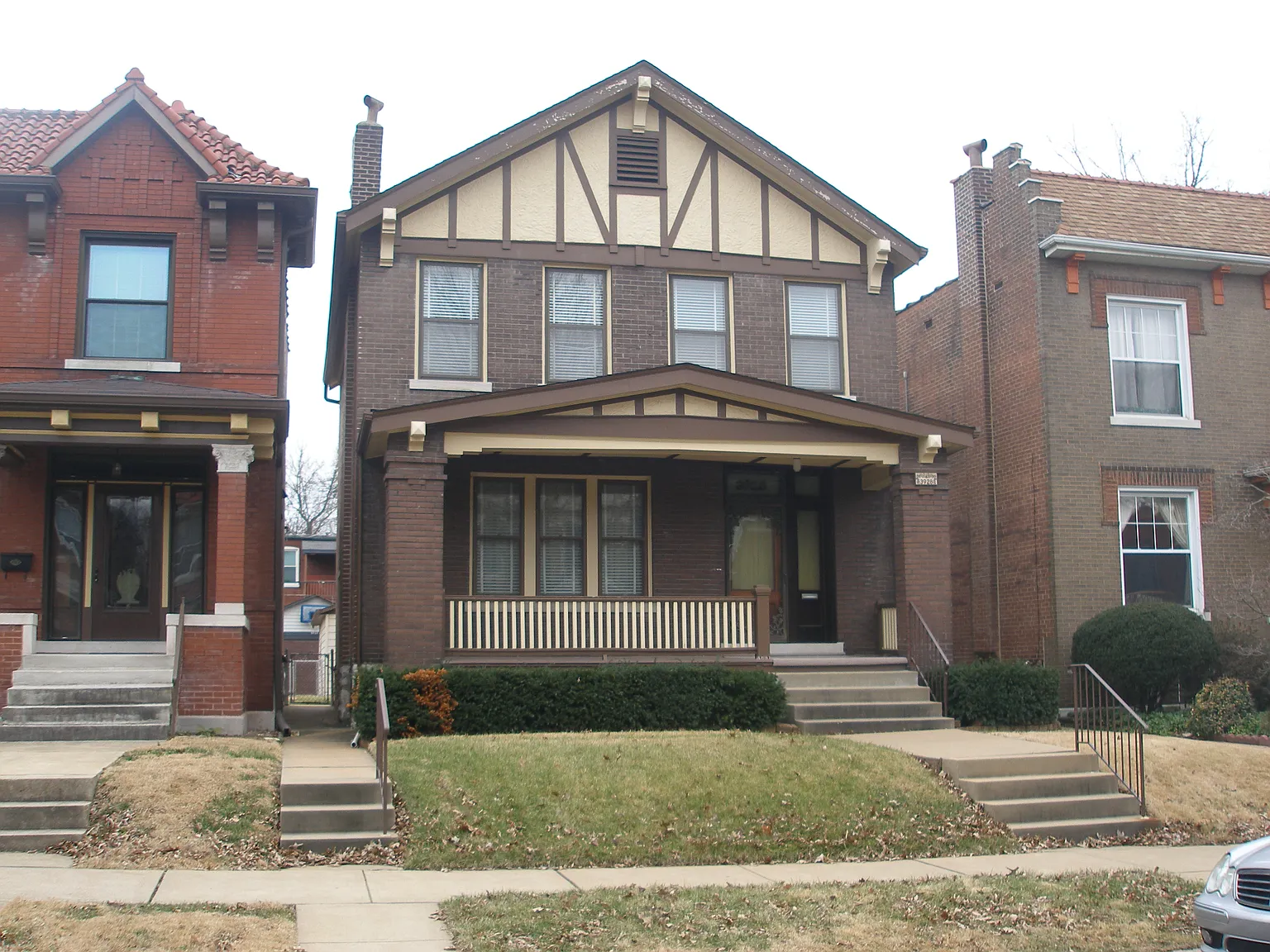 3928 Juniata St photo 1