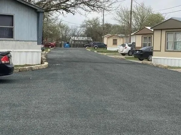 2904 Hunt St #1, Kerrville, TX 78028