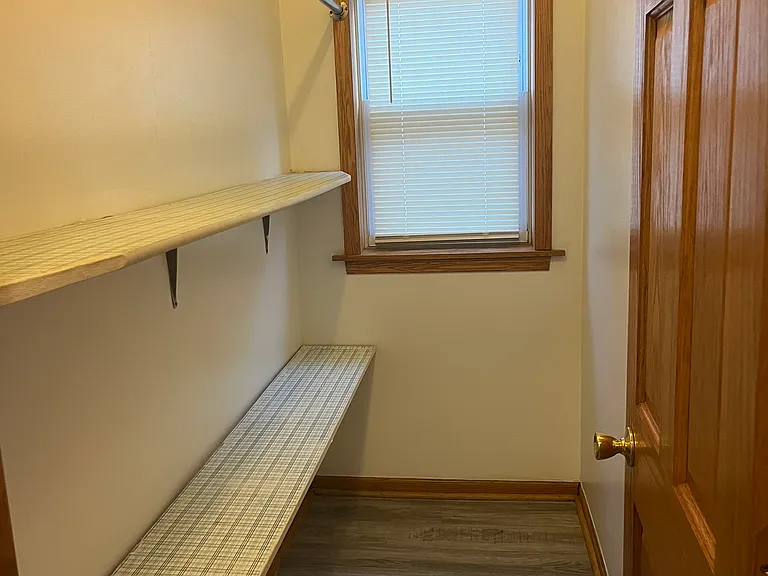 7139 S Rockwell St #1F — Photo 15
