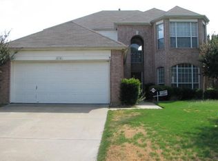616 Oakbrook Dr, Burleson, TX 76028
