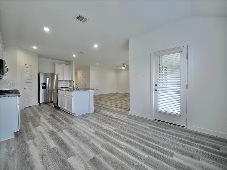 3414 Dursley Landing Ct — Photo 13