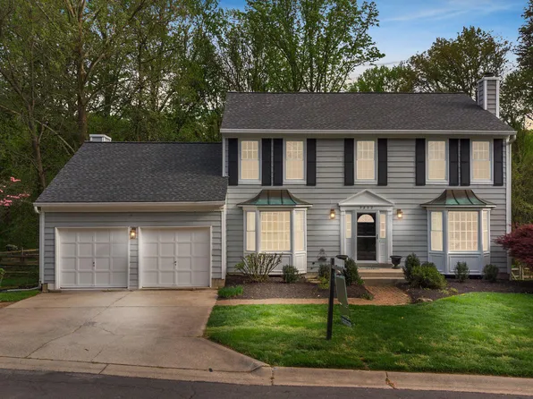 9832 Mainsail Dr, Gaithersburg, MD 20879