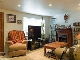2nd image of 1544 E Wagonwheel Cir
