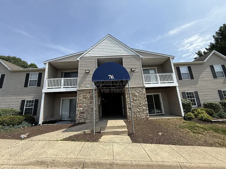 76 Red Maple Ct #100 — Photo 1