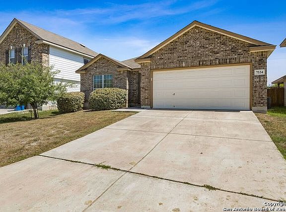2nd image of 7534 Elegante Way