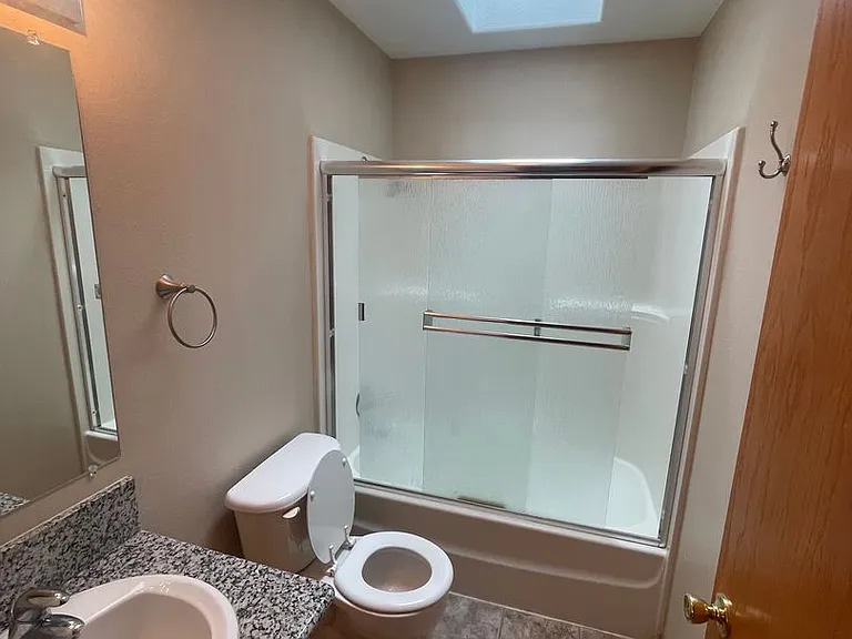 2663 Oak Ridge St NW — Photo 12