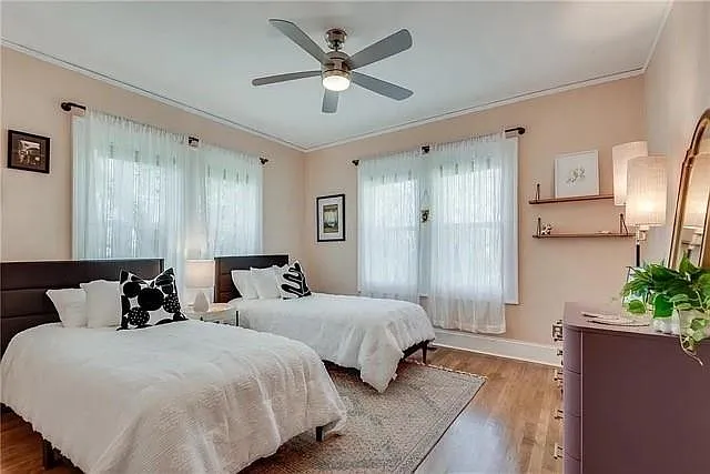 3353 Myrtle St — Photo 17