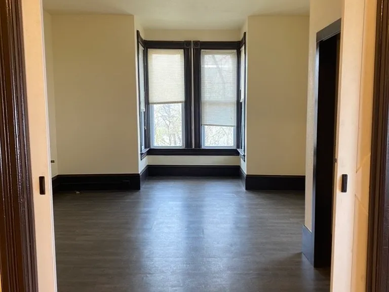 large master bedroom