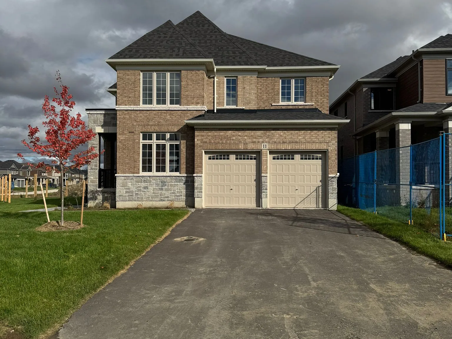 4 bed, $3,500 — Photo 1