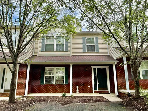 575 Oak Tree Blvd, Christiansburg, VA 24073