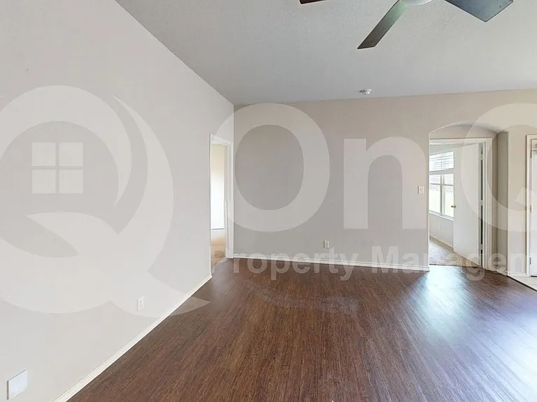 5513 Diaz Ave — Photo 6