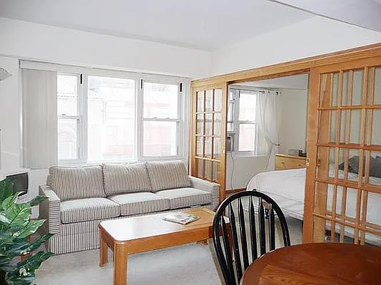 Sold by Stribling | media 12