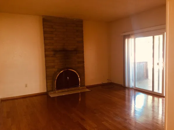 8020 Skander Way, Sacramento, CA 95828