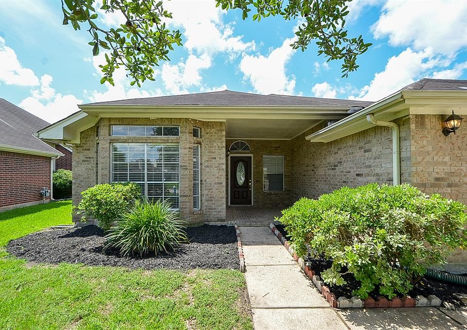 1st image of 1323 Hunter Green Ln