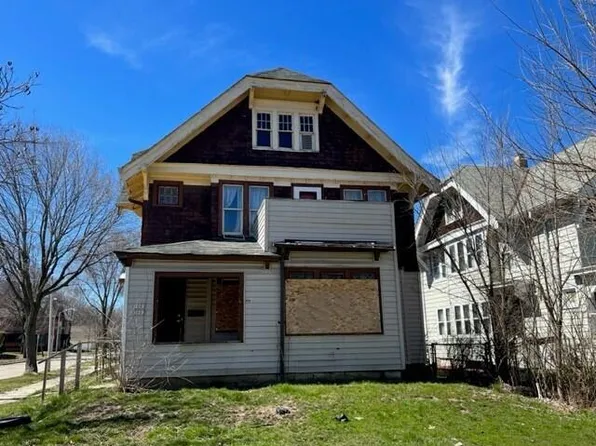 3001 North 39th STREET #3003, Milwaukee, WI 53210