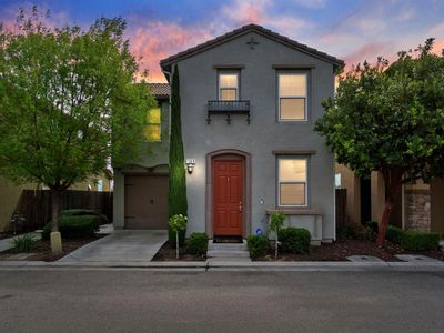 1349 Aristocracy Way, Clovis, CA, 93619
