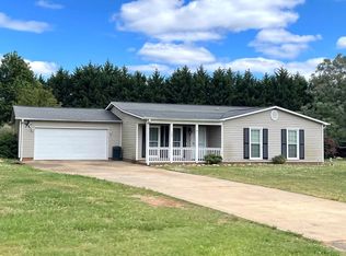 502 Champion Ferry Rd, Gaffney, SC 29341