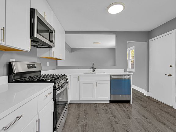 4th image of 28W502 Leverenz Rd