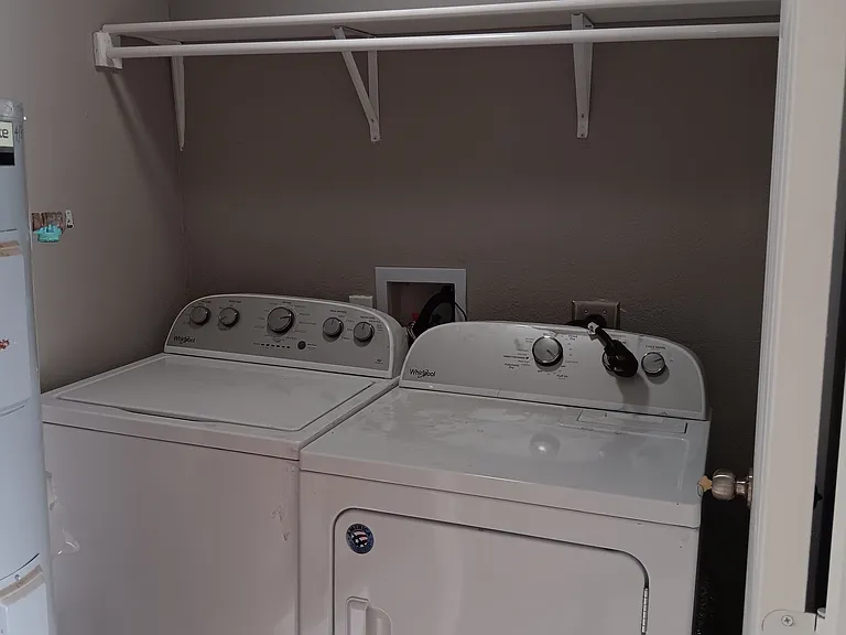 705 Cedar St — Photo 11