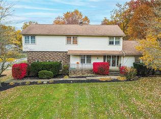 8829 Eagle Rd, Kirtland, OH 44094