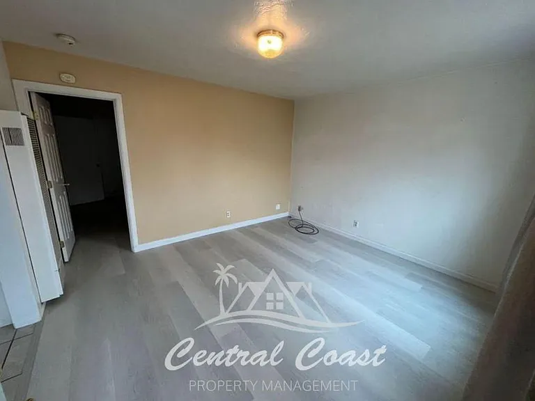 116 S Halcyon Rd — Photo 7