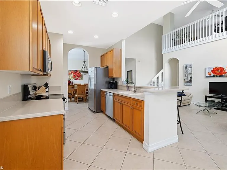 14478 Sterling Oaks Dr — Photo 2
