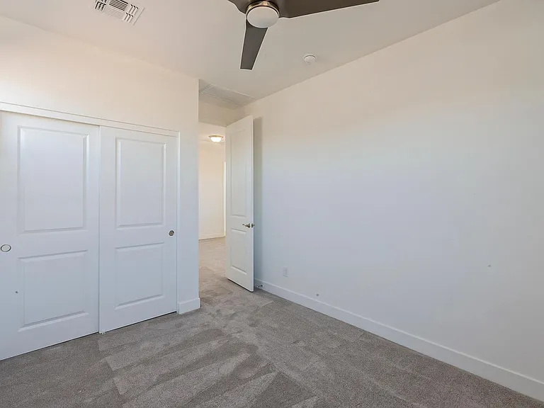 11677 W Marguerite Ave — Photo 15