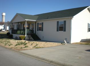 1220 Mustang Way, Sevierville, TN 37876